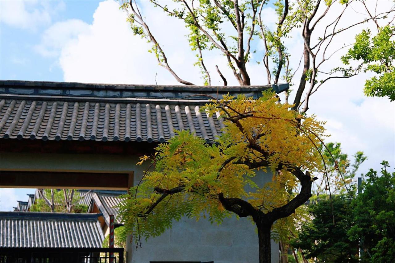 Howard Johnson Jinlin Plaza Lijiang Lijiang  Buitenkant foto